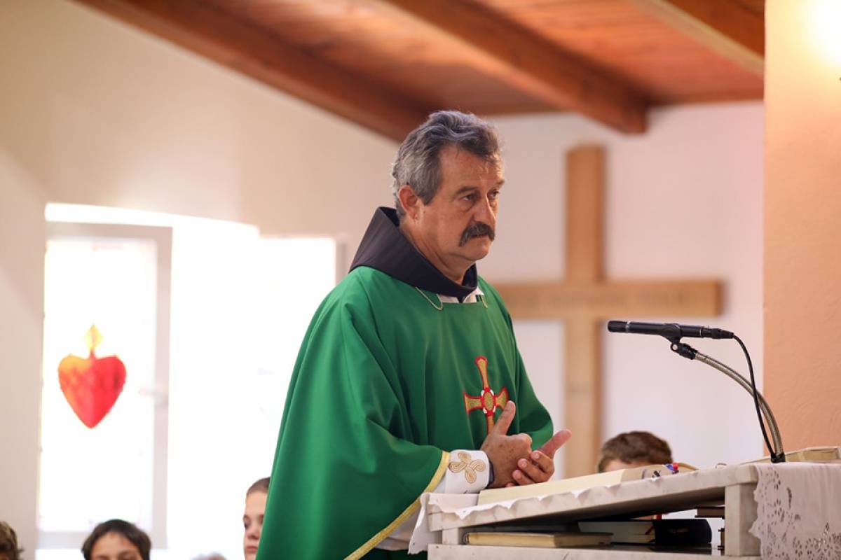 U zagrebačkim Gajnicama naš fra Ivica Perić svjedočio o svom tridesetogodišnjem misionarskom putu