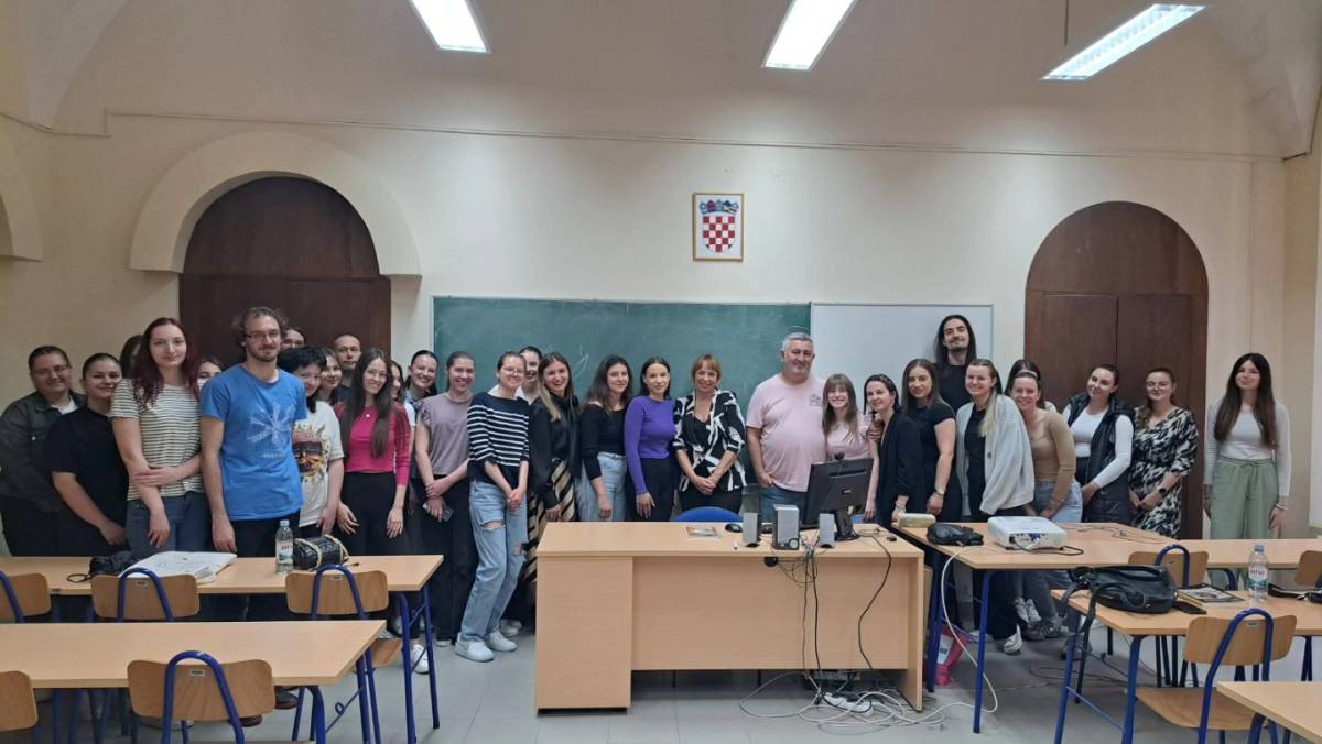 Na osječkom Sveučilištu predstavili smo studentima rad naše humanitarne udruge Srce za Afriku