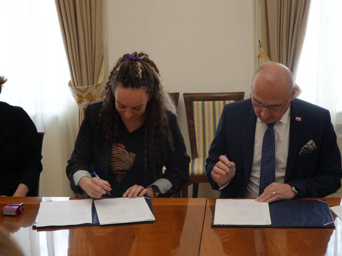 Potpisan ugovor o financiranju našeg novog projekta u Zambiji