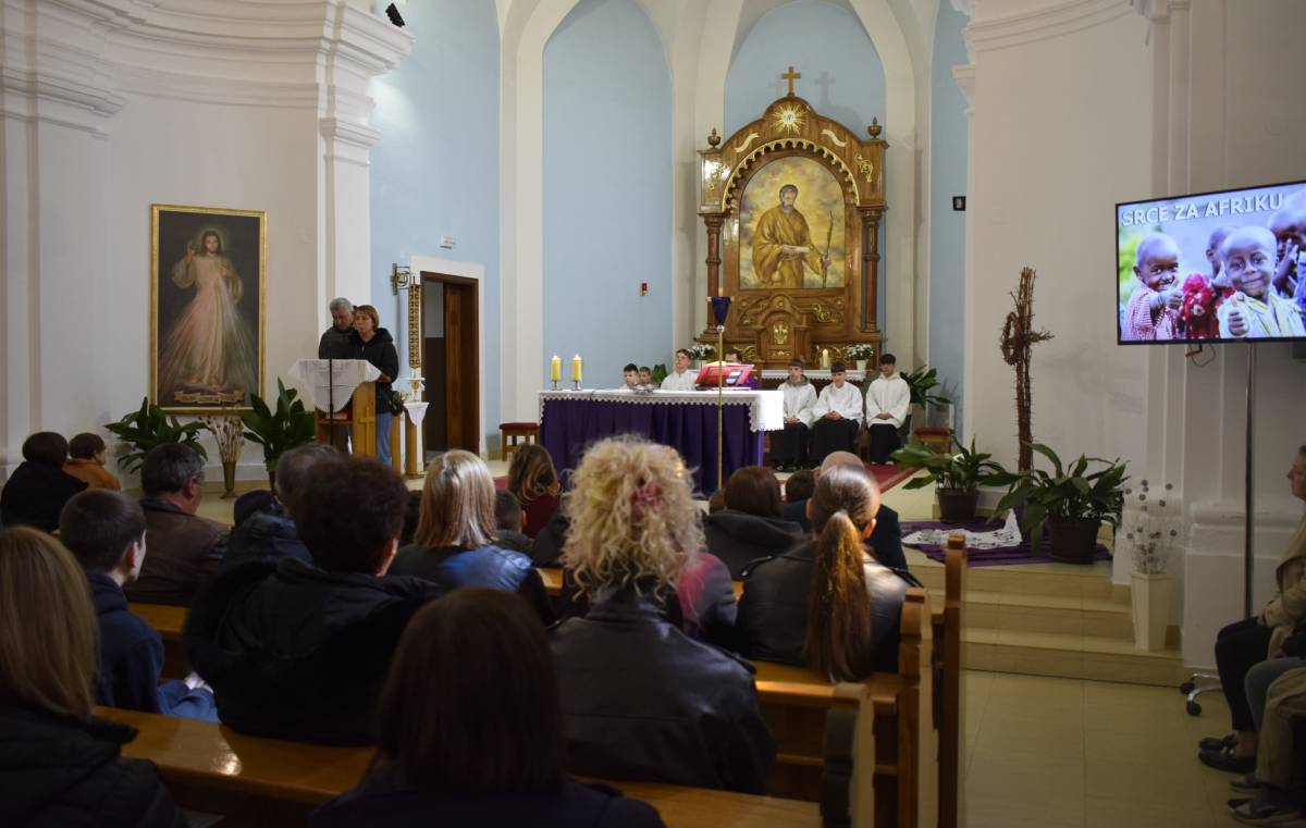 Puni smo dojmova nakon našeg nedjeljnog boravka u Tovarniku i Ilači